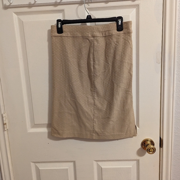 ✨3/$15✨ New York & Company Women's Skirt - Picture 4 of 9